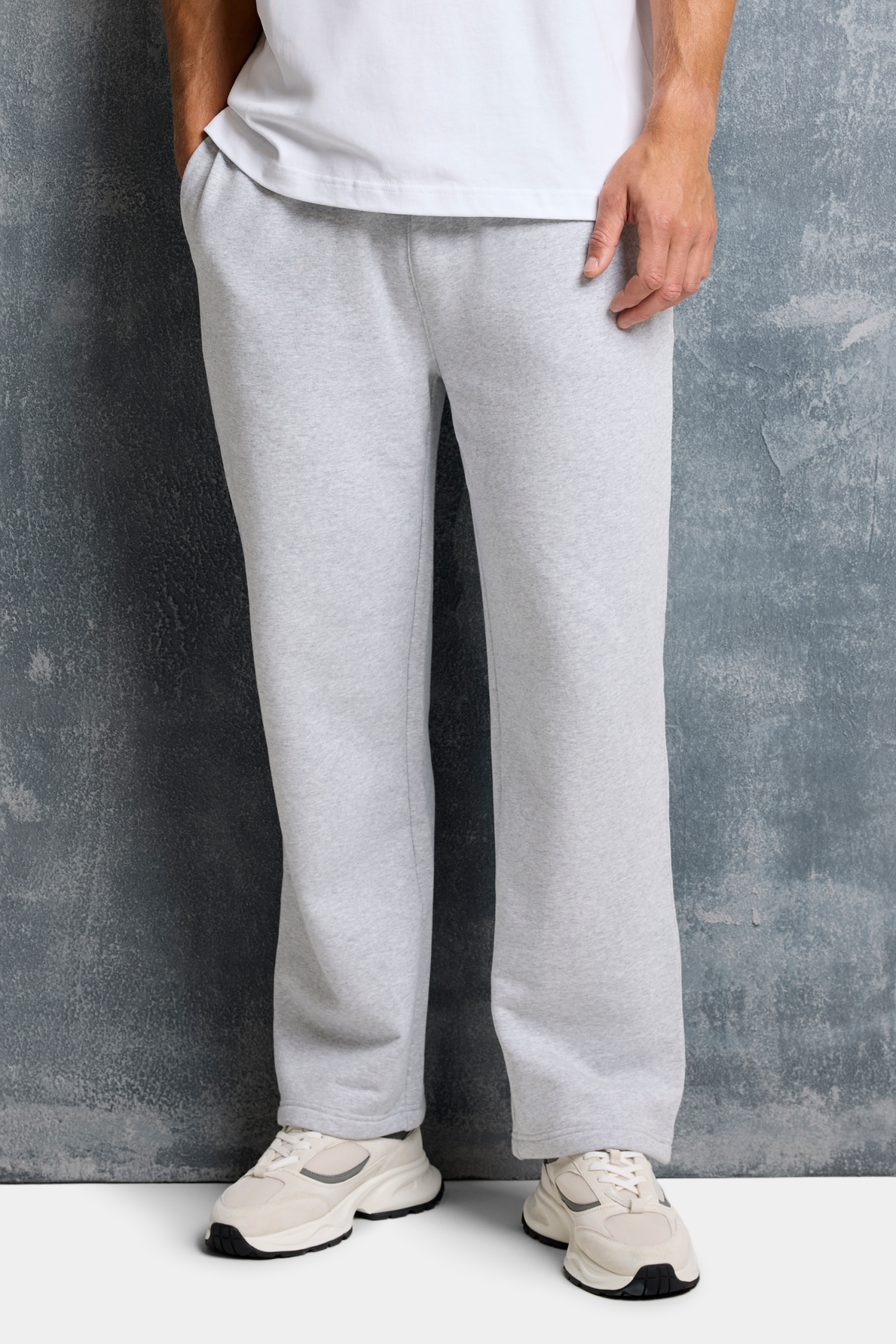THE MILAN JOGGER - Image 4