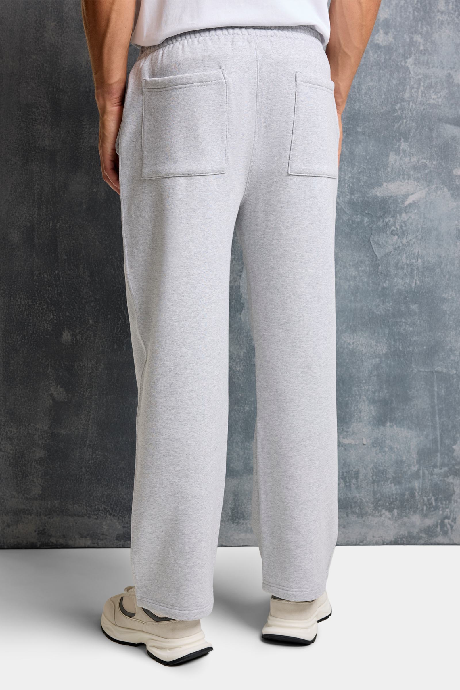 THE MILAN JOGGER - Image 15