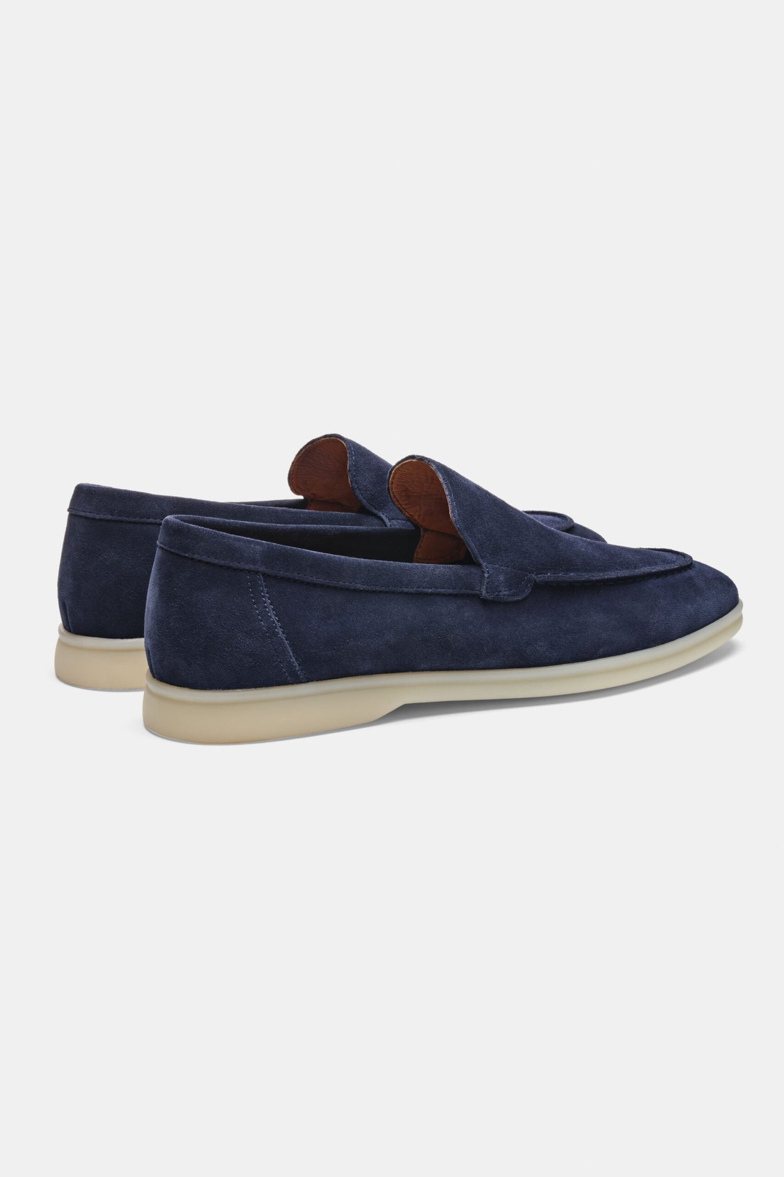 THE CLASSIC SUEDE LOAFER - Image 33