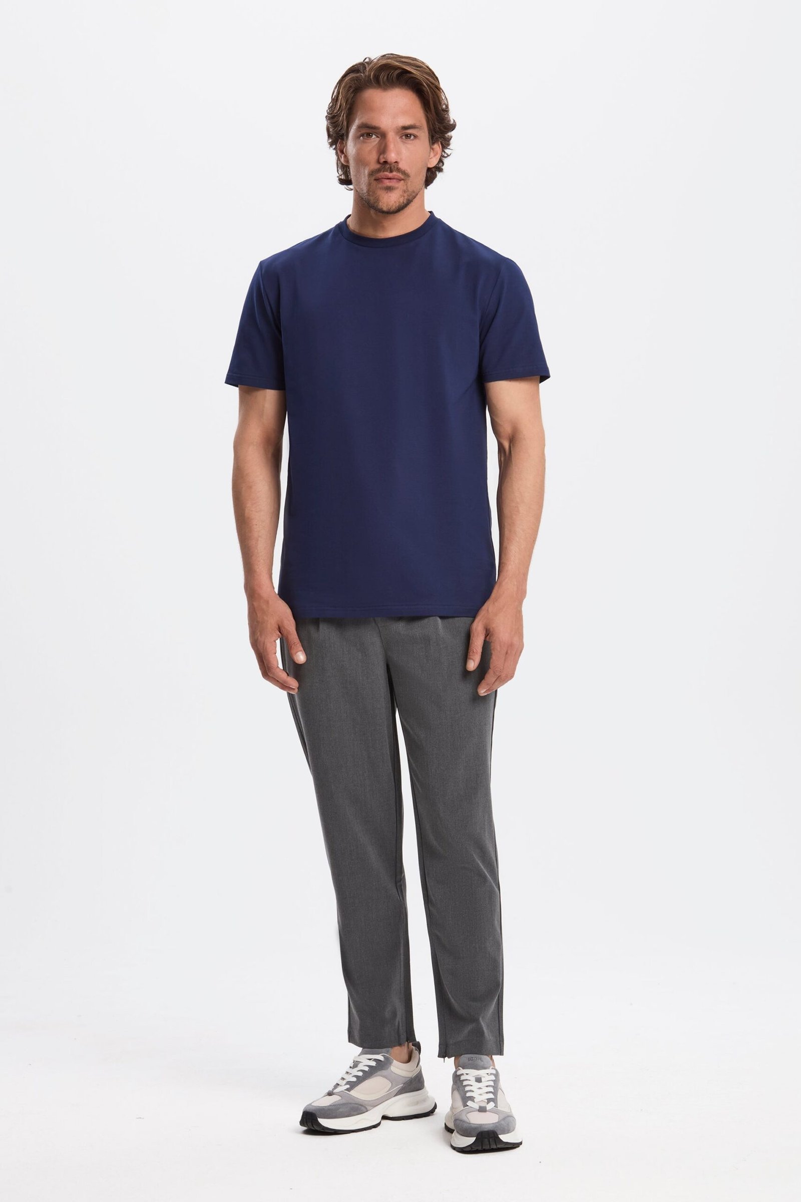 THE REGULAR T-SHIRT - Image 15