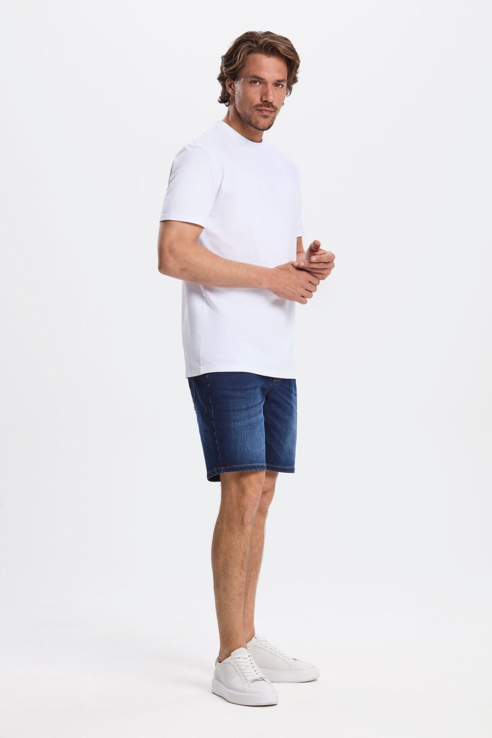 THE REGULAR T-SHIRT - Image 11