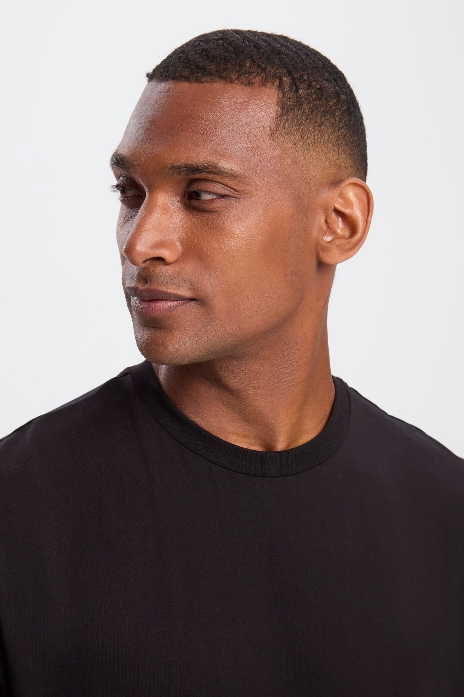THE REGULAR T-SHIRT - Image 7