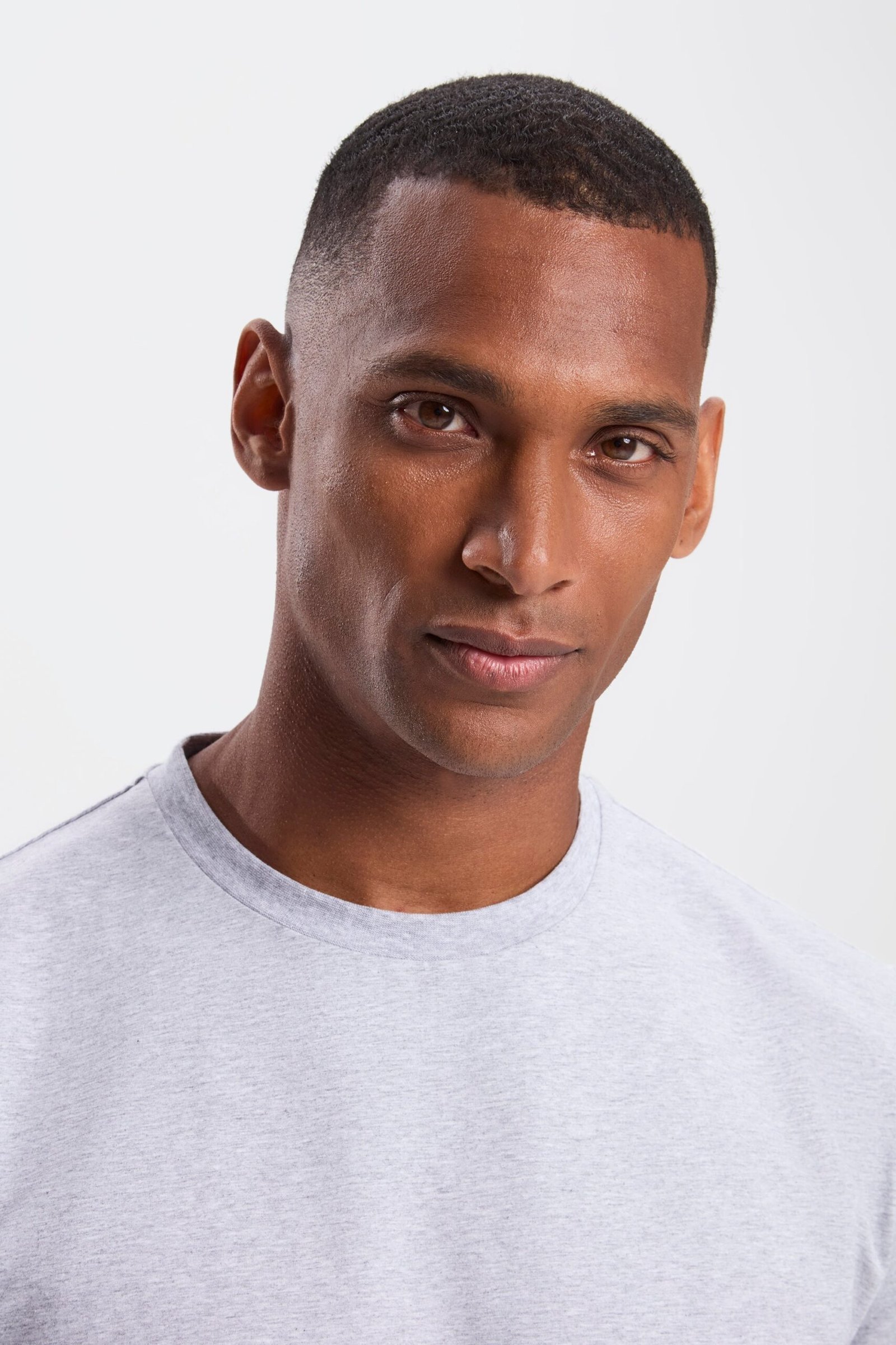 THE REGULAR T-SHIRT - Image 20